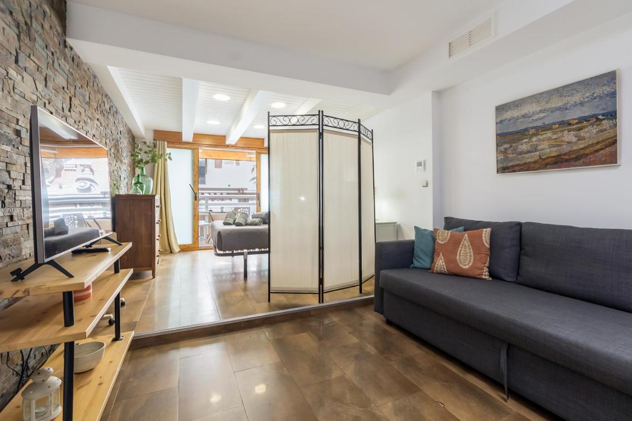 Loft Con Terraza Centro Valenciaアパートメント エクステリア 写真